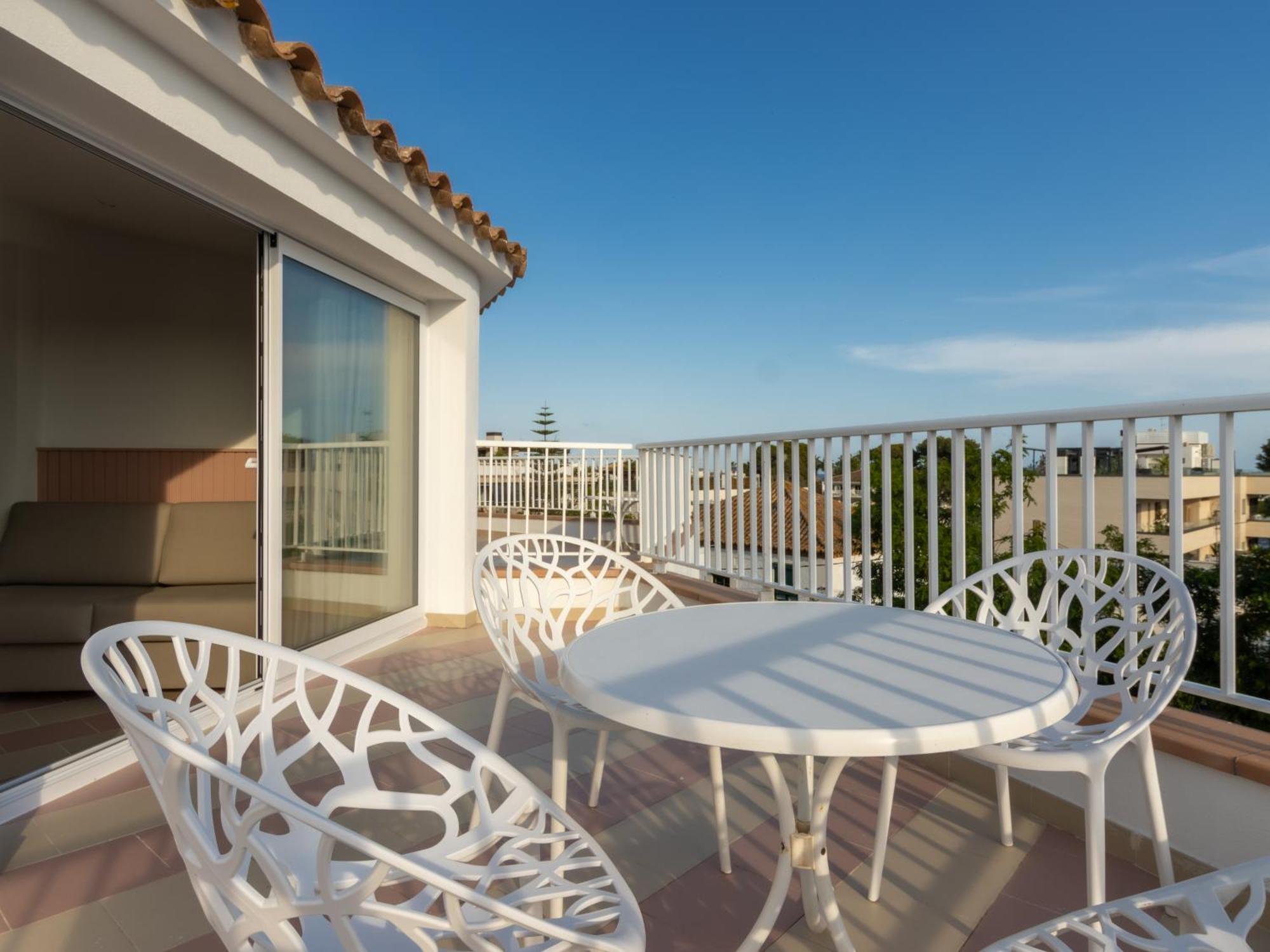 Apartamentos Sunway Arizona Σίτζες Εξωτερικό φωτογραφία